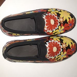 Garden Shoes Sloggers by Plow & Hearth Size 9